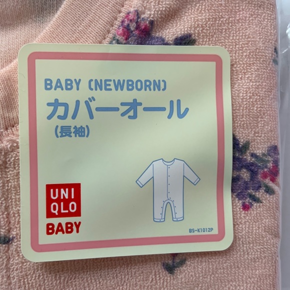 Uniqlo Baby Coverall - Picture 2 of 5